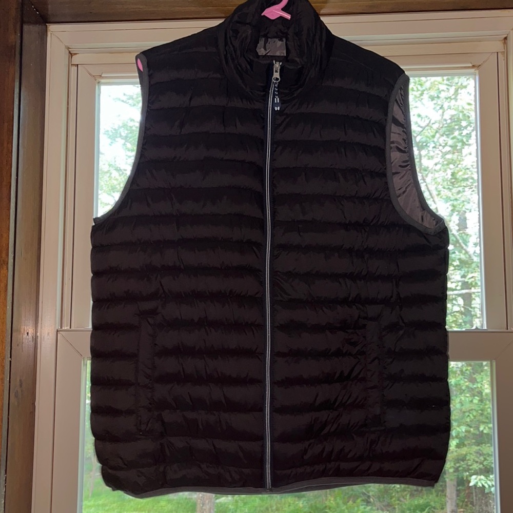 Izod Vest